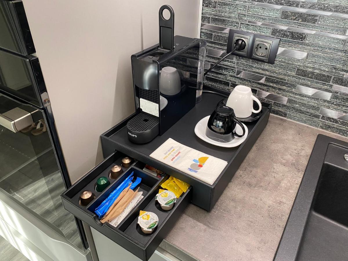 Noir Silvery Apartman 세게드 외부 사진